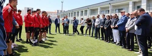 Eskişehirspor’a kritik maç öncesi başkanlardan moral ziyareti!