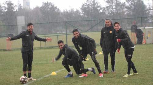 Eskişehirspor antrenmanında keyifli anlar...