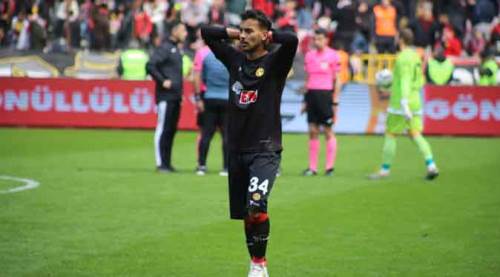 Eskişehirspor ateş hattından çıkamıyor