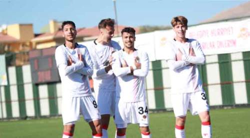 Eskişehirspor ateş hattından kurtulmak istiyor