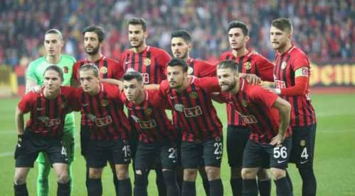 Eskişehirspor'da 2 futbolcuya önemli uyarı