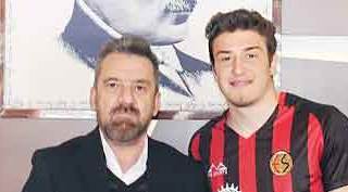 Eskişehirspor'da 3.5 yıllığına flaş imza!