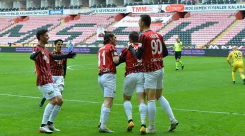 Eskişehirspor’da bir yıl sonra gelen zaferin fotoromanı