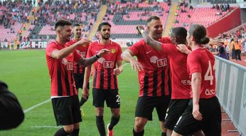 Eskişehirspor’da can sıkan gelişme!