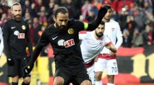 Eskişehirspor'da Erkan Zengin rüzgarı!