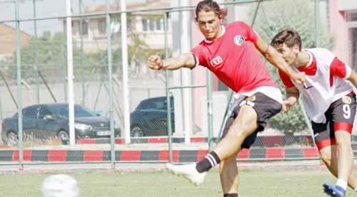 Eskişehirspor'da forma savaşları