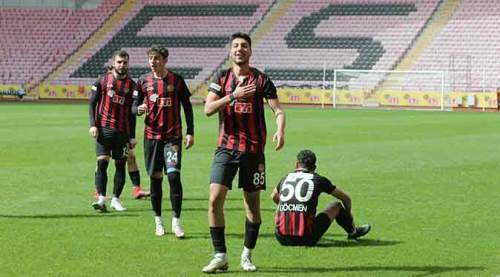 Eskişehirspor'da hedefi gol krallığı!
