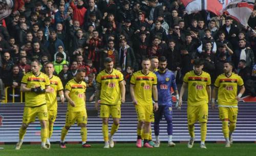 Eskişehirspor'da kadroda 3 değişiklik!