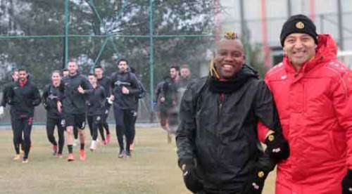 Eskişehirspor'da kapılar dış dünyaya kapandı!