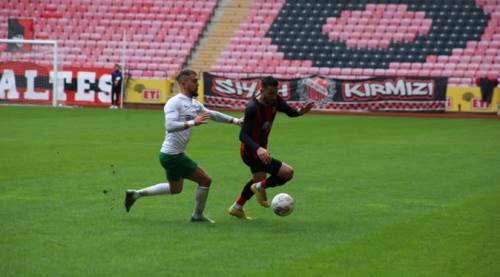 Eskişehirspor'da kritik kayıp!