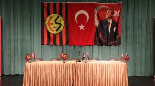 Eskişehirspor’da Mehmet Şimşek dönemi devam ediyor!