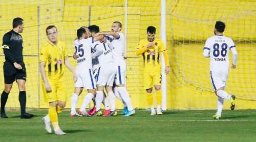 Eskişehirspor'da mücadele sürecek!