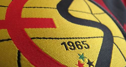 Eskişehirspor'da nefes kesen yarış devam ediyor 