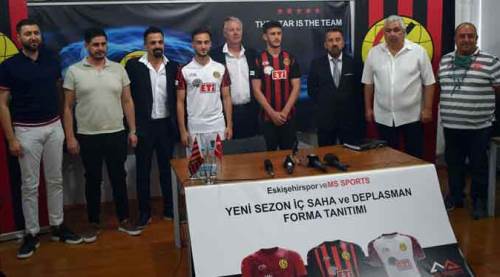 Eskişehirspor'da o imzalar atıldı!