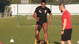 Eskişehirspor'da Ofoedu oynayacak mı?