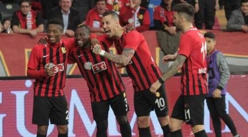 Eskişehirspor’da sakatlık şoku! Antrenmana katılamadı
