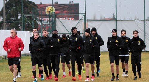 Eskişehirspor'da sıkıyönetim!