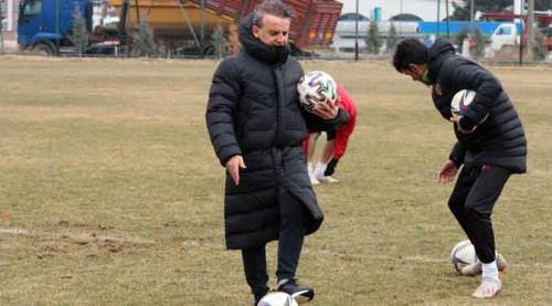 Eskişehirspor'da Suat Kaya kararı...