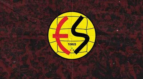 Eskişehirspor'da sürpriz gelişme: O isim gitmedi!