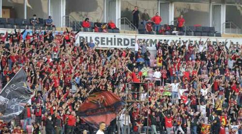 Eskişehirspor'da TFF'ye çağrı: Yasağı kaldırın!