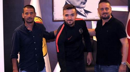 Eskişehirspor'da transferi kapattırmıştı: İddialara yanıt verdi