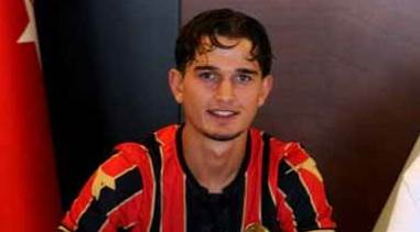 Eskişehirspor'da üçüncü ayrılık: İşte yeni takımı