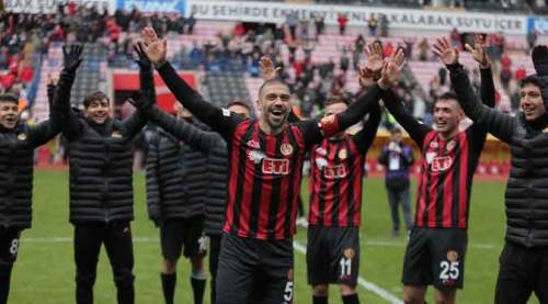 Eskişehirspor’da yeni bir sayfa açmanın vakti!