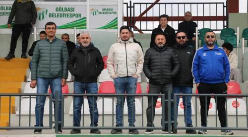 Eskişehirspor’da yönetim Ankara TKİ maçını izledi