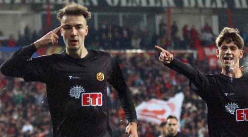 Eskişehirspor'dan Cumhuriyet Bayramı hediyesi: 2 - 1