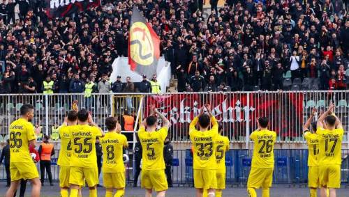 Eskişehirspor’dan play-off öncesi önemli kampanya: “Kenetlen Eskişehir”