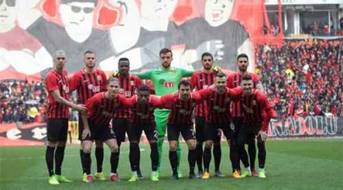 Eskişehirspor'dan Ümit Milli Takım'a...