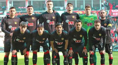 Eskişehirspor deplasmanda gülüyor