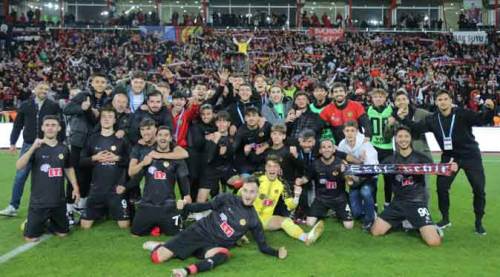 Eskişehirspor futbolcuları kendilerini geliştirmeli