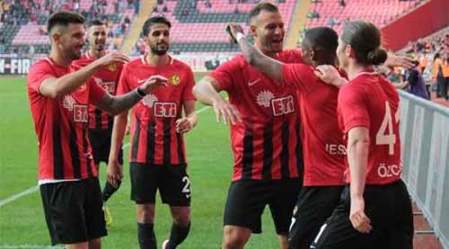 Eskişehirspor galibiyet için sahada!