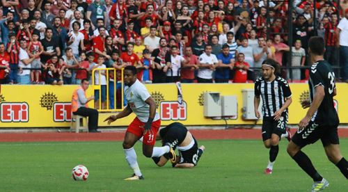 Eskişehirspor ile Manisaspor 12. randevuda