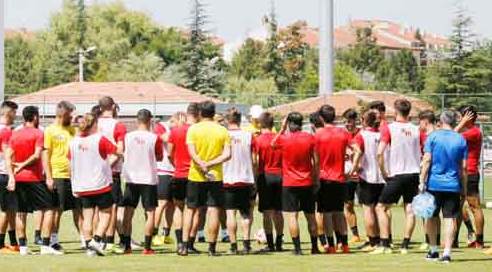 Eskişehirspor kadrosu 27'ye düşecek
