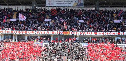 Eskişehirspor-Karşıyaka maçı için geri sayım başladı