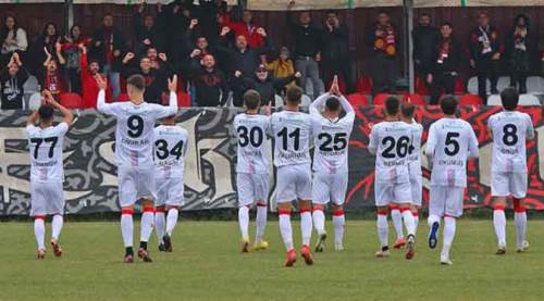 Eskişehirspor kurtarılmayı bekliyor