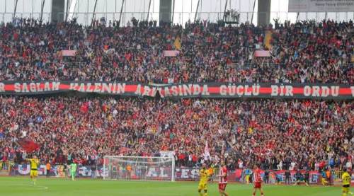 Eskişehirspor-Kütahyaspor maçı için taraftardan müthiş destek