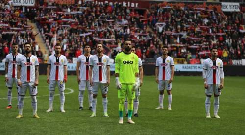 Eskişehirspor maçına damga vuran an: 6 bin taraftar...