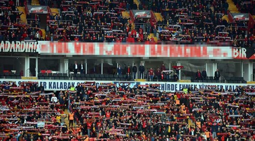Eskişehirspor maçında Afrin pankartı dikkat çekti