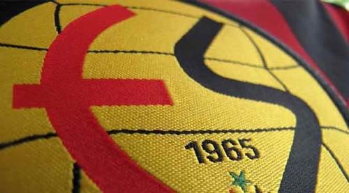 Eskişehirspor onunla sözleşme yeniledi