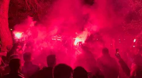 Eskişehirspor sokağa döküldü, Trabzonspor kutlama yapamadı!