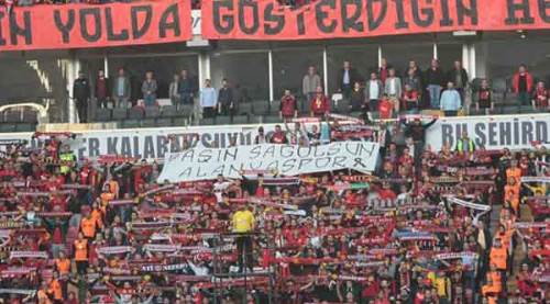 Eskişehirspor taraftarı Josef Sural'ı unutmadı