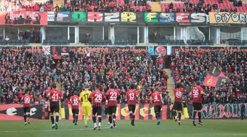 Eskişehirspor taraftarı muhteşemdi!