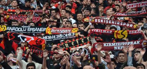 Eskişehirspor taraftarı sosyal medyayı o paylaşımla hüzünlendirdi!