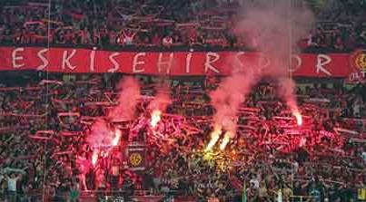 Eskişehirspor taraftarına övgü dolu sözler söyledi...