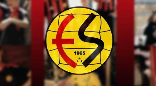 Eskişehirspor taraftarının beklediği gün geldi! İşte yeni sezon formaları