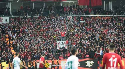Eskişehirspor taraftarları rekor kırdı!