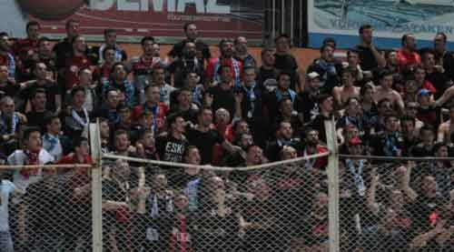 Eskişehirspor taraftarları yine görevini yaptı